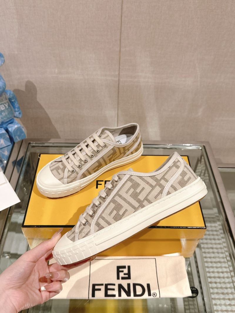 Fendi Low Shoes